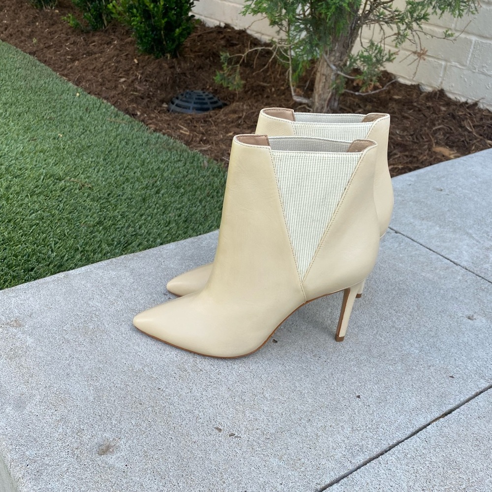 NWOT Schultz booties -never worn -perfect condition -6.5 cream/vanilla/tannish